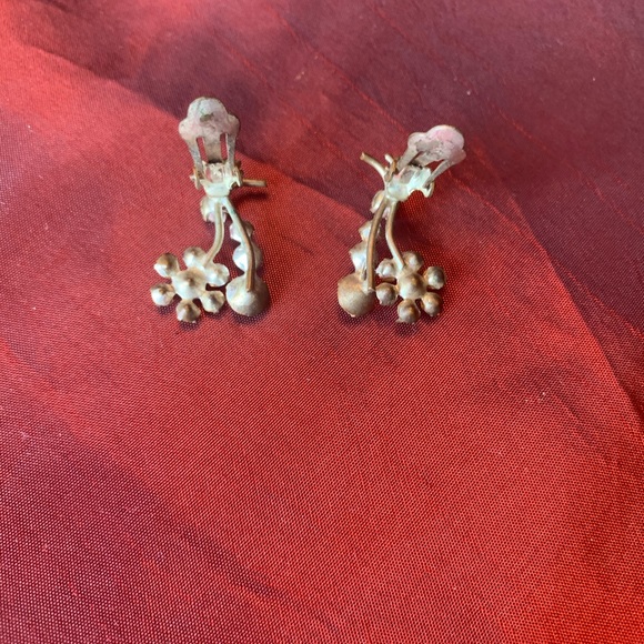 Jewelry Vintage Costume Clip On Earrings Poshmark